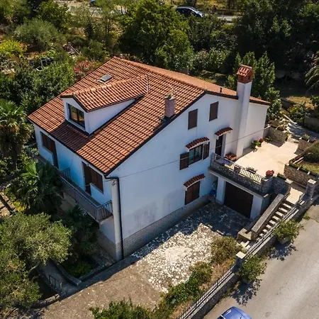 Charlie Mali Lošinj